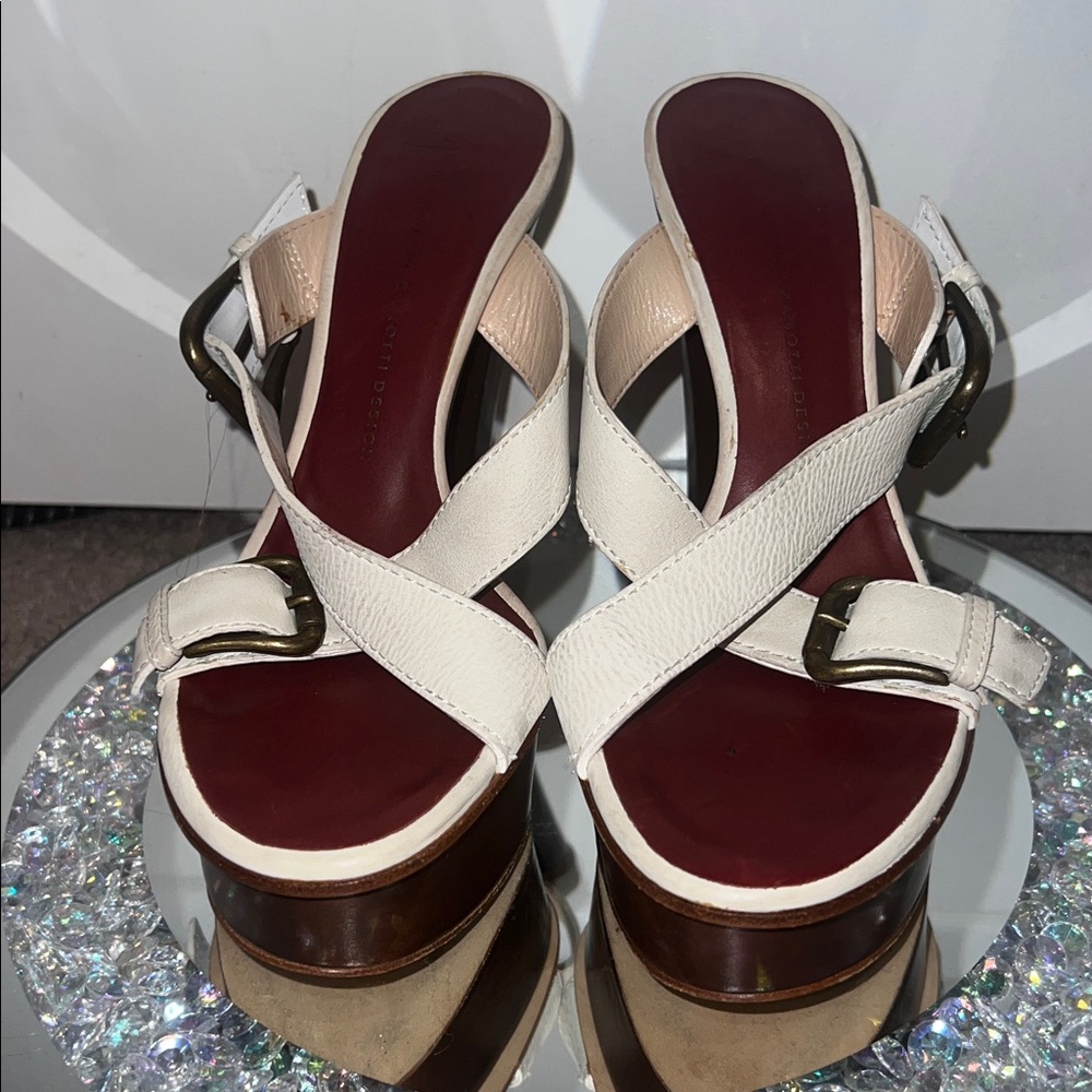 Giuseppe heels buckle style vinatge